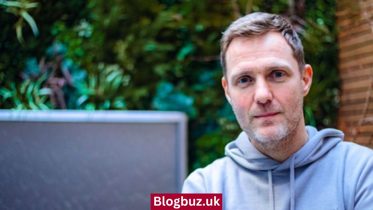 simon squibb net worth